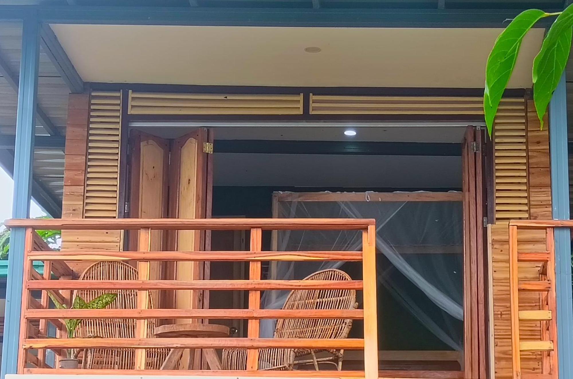 The View - Jungle Lodges - Port Barton 圣维森特 外观 照片